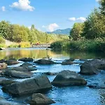 別荘 Lawendowa Przystan - Dom Nad Rzeka - Brenna, 10 Osob, Sauna, Balia Z Jacuzzi, Ogrod, Plac Zabaw ブレンナ
