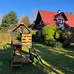 別荘 Lawendowa Przystan - Dom Nad Rzeka - Brenna, 10 Osob, Sauna, Balia Z Jacuzzi, Ogrod, Plac Zabaw