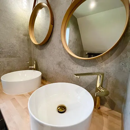 Vakantiehuis Lawendowa Przystan - Dom Nad Rzeka - Brenna, 10 Osob, Sauna, Balia Z Jacuzzi, Ogrod, Plac Zabaw *