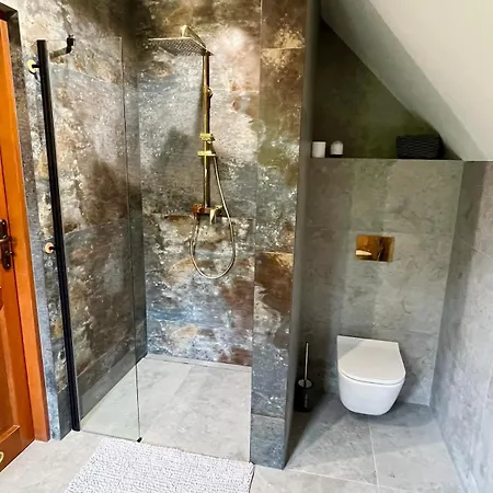 Dom wakacyjny Lawendowa Przystań - Dom Nad Rzeką - Brenna, 10 Osób, Ogród, Plac Zabaw