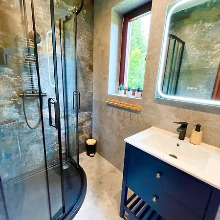 Lawendowa Przystan - Dom Nad Rzeka - Brenna, 10 Osob, Sauna, Balia Z Jacuzzi, Ogrod, Plac Zabaw * 브렌나