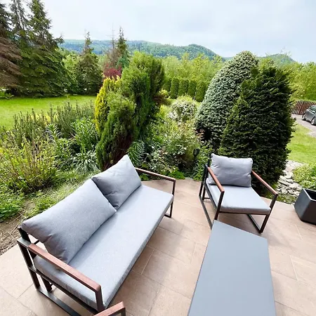 펜션 Lawendowa Przystan - Dom Nad Rzeka - Brenna, 10 Osob, Sauna, Balia Z Jacuzzi, Ogrod, Plac Zabaw