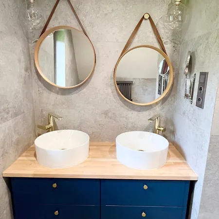 Lawendowa Przystan - Dom Nad Rzeka - Brenna, 10 Osob, Sauna, Balia Z Jacuzzi, Ogrod, Plac Zabaw 브렌나