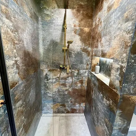 Vakantiehuis Lawendowa Przystan - Dom Nad Rzeka - Brenna, 10 Osob, Sauna, Balia Z Jacuzzi, Ogrod, Plac Zabaw *