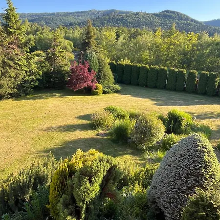 Vakantiehuis Lawendowa Przystan - Dom Nad Rzeka - Brenna, 10 Osob, Sauna, Balia Z Jacuzzi, Ogrod, Plac Zabaw *