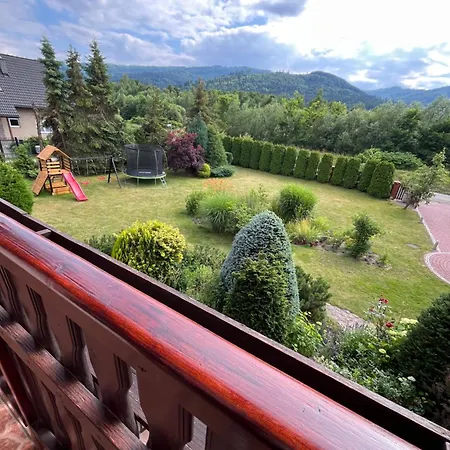 Vakantiehuis Lawendowa Przystan - Dom Nad Rzeka - Brenna, 10 Osob, Sauna, Balia Z Jacuzzi, Ogrod, Plac Zabaw Brenna