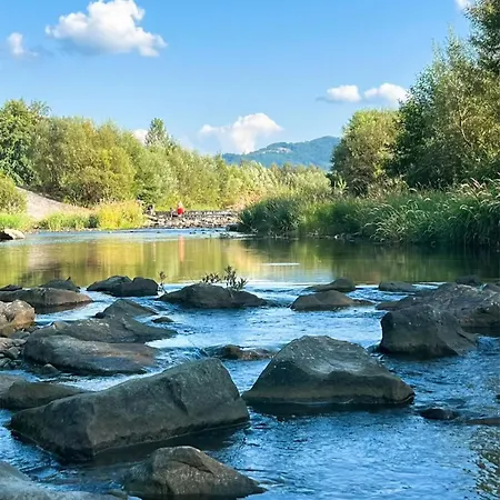 Дом отдыха Lawendowa Przystan - Dom Nad Rzeka - Brenna, 10 Osob, Sauna, Balia Z Jacuzzi, Ogrod, Plac Zabaw Бренна
