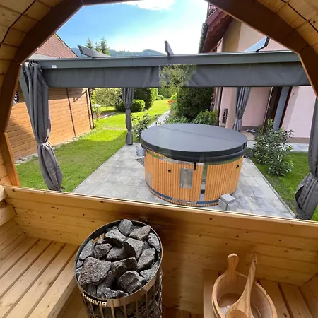 Lawendowa Przystan - Dom Nad Rzeka - Brenna, 10 Osob, Sauna, Balia Z Jacuzzi, Ogrod, Plac Zabaw
