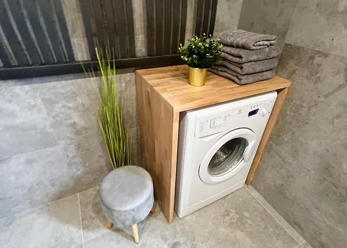 Lawendowa Przystan - Dom Nad Rzeka - Brenna, 10 Osob, Sauna, Balia Z Jacuzzi, Ogrod, Plac Zabaw 別荘 *