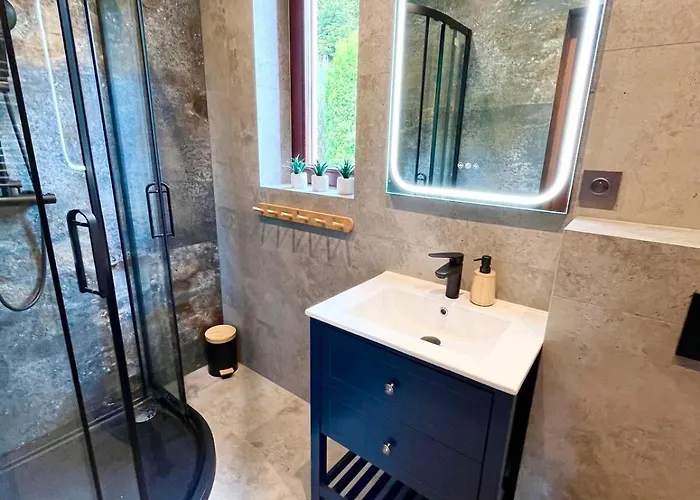 Holiday home Lawendowa Przystan - Dom Nad Rzeka - Brenna, 10 Osob, Sauna, Balia Z Jacuzzi, Ogrod, Plac Zabaw