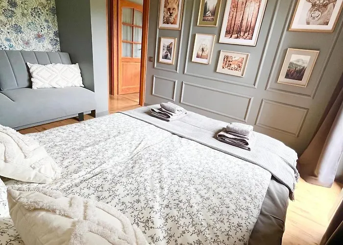 Lawendowa Przystan - Dom Nad Rzeka - Brenna, 10 Osob, Sauna, Balia Z Jacuzzi, Ogrod, Plac Zabaw Holiday home *