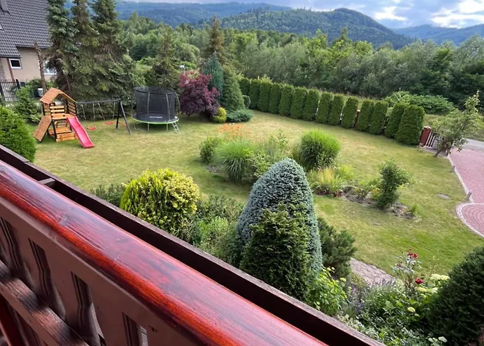 Holiday home Lawendowa Przystan - Dom Nad Rzeka - Brenna, 10 Osob, Sauna, Balia Z Jacuzzi, Ogrod, Plac Zabaw Brenna