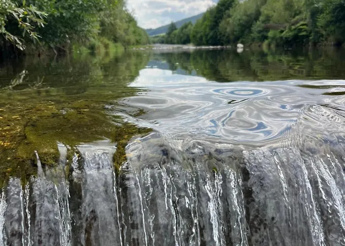 Lawendowa Przystan - Dom Nad Rzeka - Brenna, 10 Osob, Sauna, Balia Z Jacuzzi, Ogrod, Plac Zabaw Holiday home