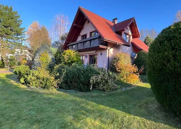 Holiday home Lawendowa Przystan - Dom Nad Rzeka - Brenna, 10 Osob, Sauna, Balia Z Jacuzzi, Ogrod, Plac Zabaw Brenna