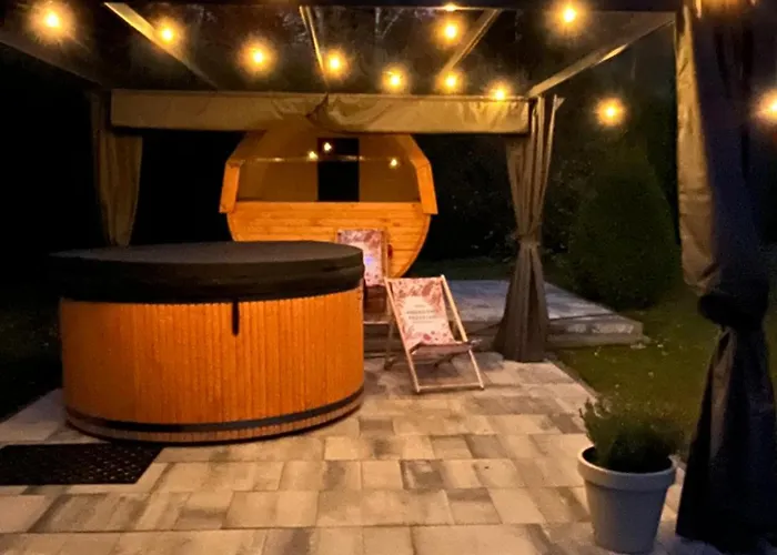 Lawendowa Przystan - Dom Nad Rzeka - Brenna, 10 Osob, Sauna, Balia Z Jacuzzi, Ogrod, Plac Zabaw