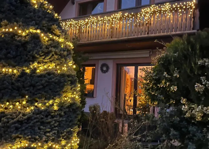 Lawendowa Przystan - Dom Nad Rzeka - Brenna, 10 Osob, Sauna, Balia Z Jacuzzi, Ogrod, Plac Zabaw Holiday home